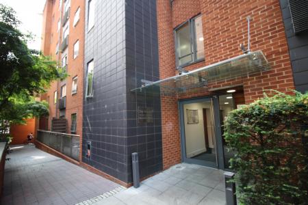 2 bedroom Flat for sale in 2a Lower Chatham Street, Manchester, M1