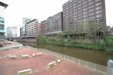 1 bedroom Flat for sale in 40 Dearmans Place, Manchester, M3