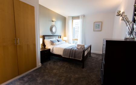 2 bedroom Flat for sale in 40 Dearmans Place, Salford, M3