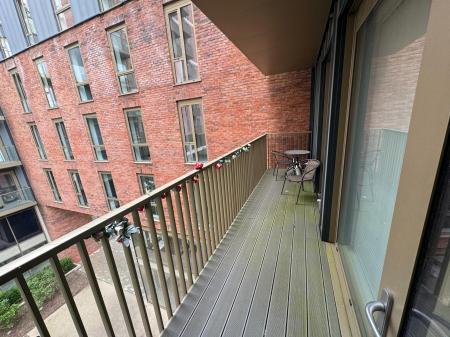 2 bedroom Flat for sale in Local Crescent, 14 Hulme Street, Salford, M5