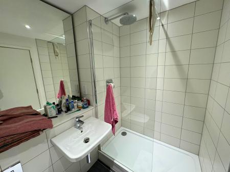 2 bedroom Flat for sale in Local Crescent, 14 Hulme Street, Salford, M5