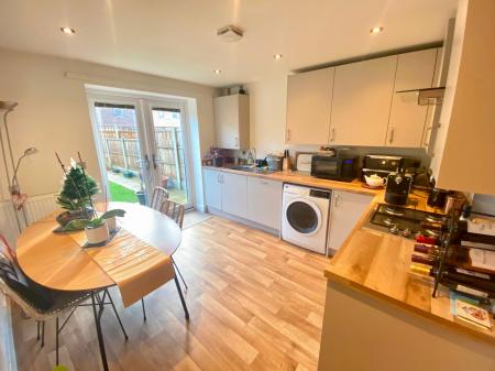 2 bedroom Terraced House for sale in Poppy Street, Partington, M31