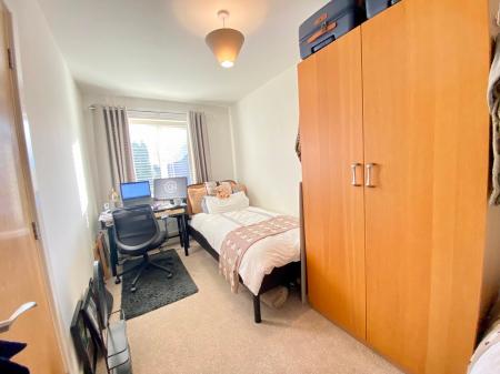 2 bedroom Terraced House for sale in Poppy Street, Partington, M31