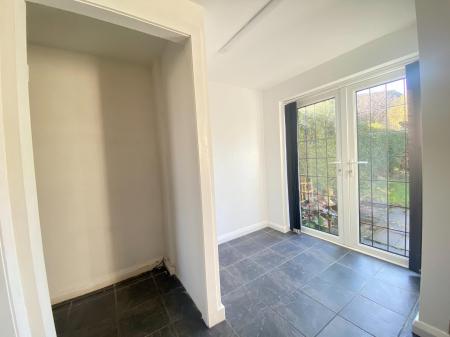 3 bedroom End of terrace house for sale in Stamford Avenue, Altrincham, WA14