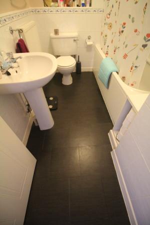 2 bedroom Flat to let in Labrador Quay, Salford Quays, Salford, M50