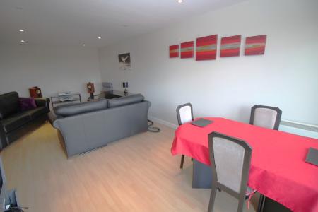 2 bedroom Flat for sale in The Quays, Salford Quays, Salford, M50