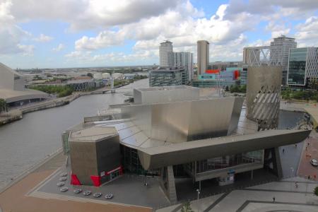 2 bedroom Flat for sale in The Quays, Salford Quays, Salford, M50