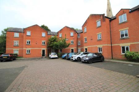 1 bedroom Flat to let in Cleminson Street, Salford, M3