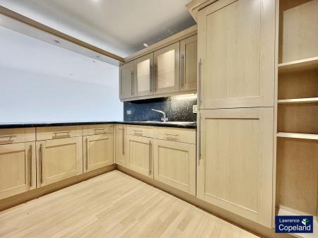 2 bedroom Flat for sale in The Quays, Salford, M50