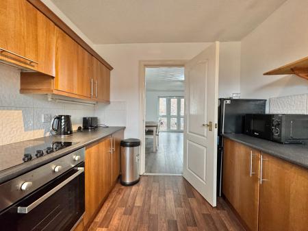 2 bedroom Flat to let in The Quays, Salford Quays, Salford, M50