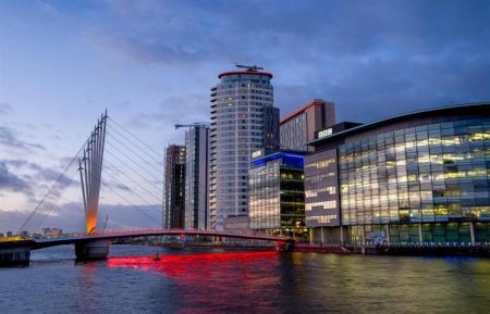 3 bedroom Apartment to let in Blue, Media City UK, Salford Quays, Salford, M50