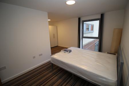 2 bedroom Flat to let in 1c Elmira Way, Salford, M5