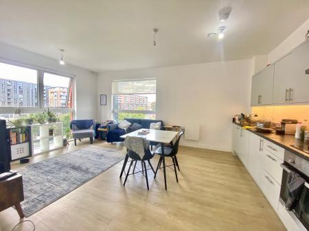 2 bedroom Flat to let in 1 Harrison Street, Manchester, M4
