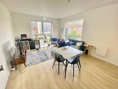 2 bedroom Flat to let in 1 Harrison Street, Manchester, M4