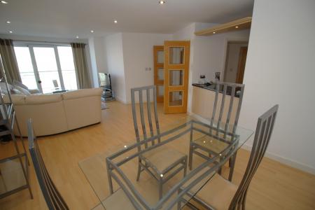 2 bedroom Flat for sale in The Quays, Salford Quays, Salford, M50