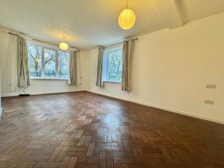 3 bedroom Apartment for sale in Lockett Gardens, Salford, M3