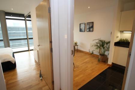1 bedroom Flat to let in No. 1 Deansgate, Manchester, M3