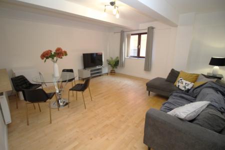 2 bedroom Flat to let in 19 Dickinson Street, Manchester, M1