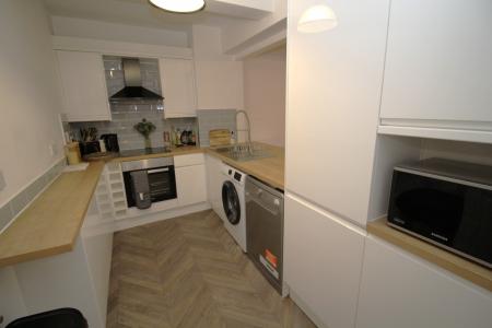 2 bedroom Flat to let in 19 Dickinson Street, Manchester, M1