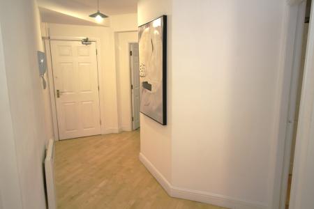 2 bedroom Flat to let in 19 Dickinson Street, Manchester, M1