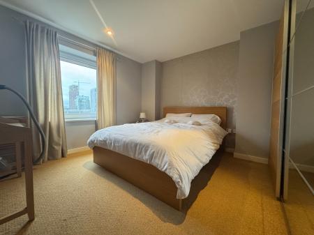 2 bedroom Flat for sale in The Quays, Salford Quays, Salford, M50