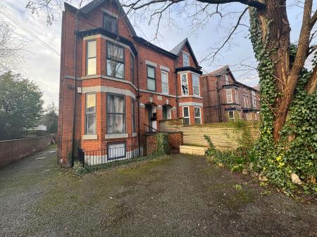 1 bedroom Flat for sale in York Road, Manchester, M21