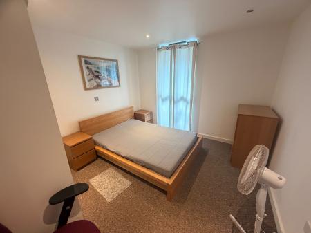 1 bedroom Flat to let in 250 The Quays, Salford Quays, Salford, M50