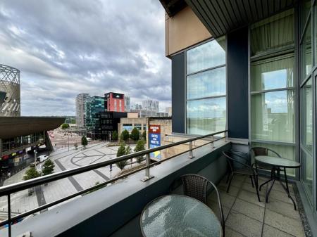 2 bedroom Apartment for sale in The Quays, Salford Quays, Salford, M50