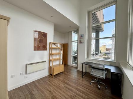 2 bedroom Apartment for sale in The Quays, Salford Quays, Salford, M50