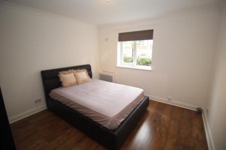 2 bedroom Flat to let in St Lawrence Quay, Salford Quays, Salford, M50