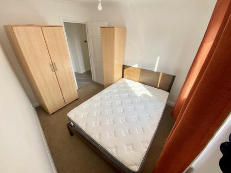 3 bedroom Flat to let in Vancouver Quay, Salford Quays, Salford, M50