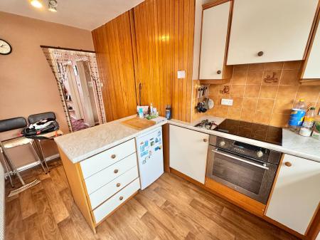 3 bedroom Semi-detached house for sale in Oakhampton Crescent, Sale, M33