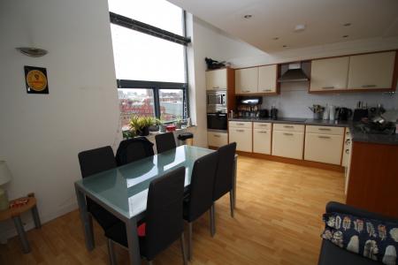 2 bedroom Duplex to let in 83 Newton Street, Manchester, M1