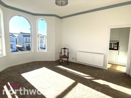 1 bedroom Flat for sale in Avondale Road, Southport, PR9