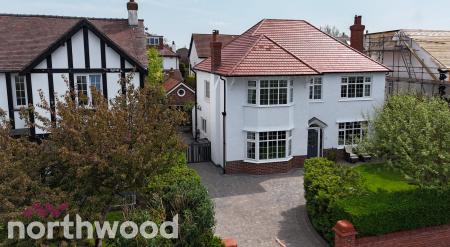 5 bedroom Detached house for sale in Carlton Road, Ainsdale, Southport, PR8