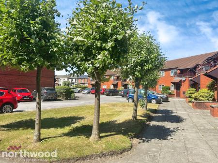 2 bedroom Retirement property for sale in Hawkshead Street, Southport, PR9