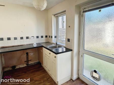 4 bedroom Semi-detached house for sale in Holmeswood Road, Rufford, Ormskirk, L40