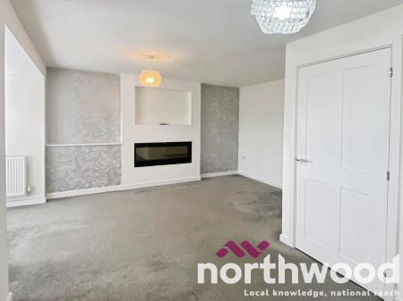 5 bedroom Town house for sale in Maplebeck Drive, Southport, PR8