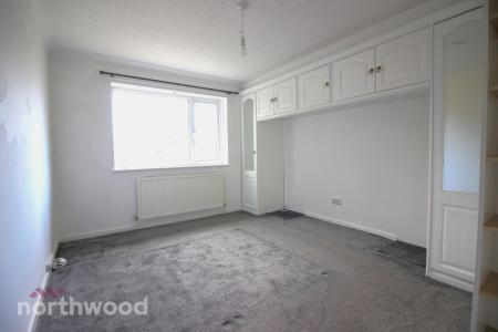2 bedroom Flat for sale in Park Road, Hesketh Park, Southport, PR9