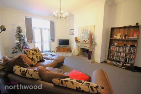 2 bedroom Flat for sale in Park Road, Hesketh Park, Southport, PR9