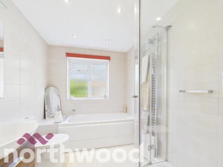 2 bedroom Detached bungalow for sale in Pinfold Lane, Ainsdale, Southport, PR8