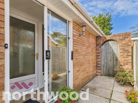 2 bedroom Detached bungalow for sale in Pinfold Lane, Ainsdale, Southport, PR8