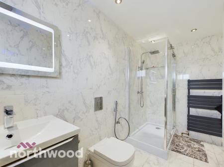 3 bedroom Penthouse for sale in Queens Road, Southport, PR9