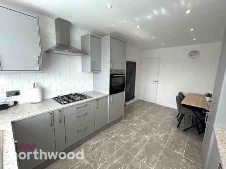 3 bedroom Penthouse for sale in Queens Road, Southport, PR9