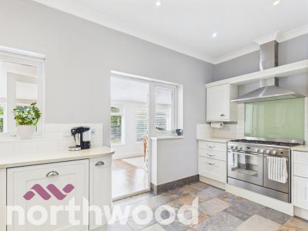 5 bedroom Detached house for sale in Roe Lane, Southport, PR9