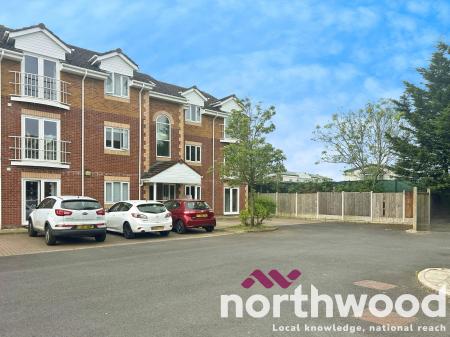 2 bedroom Flat for sale in The Quays, Burscough, L40
