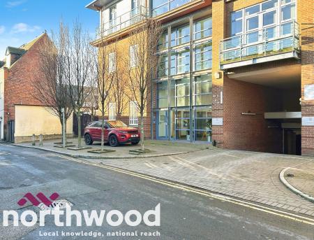 2 bedroom Flat for sale in Post Office Avenue, Southport, PR9