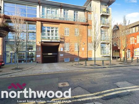 2 bedroom Flat for sale in Post Office Avenue, Southport, PR9