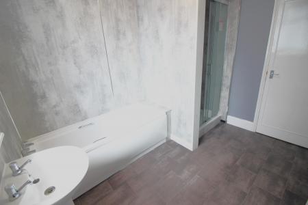 3 bedroom Semi-detached house to let in Linaker Street, Southport, PR8