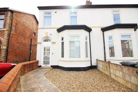 3 bedroom Semi-detached house to let in Linaker Street, Southport, PR8